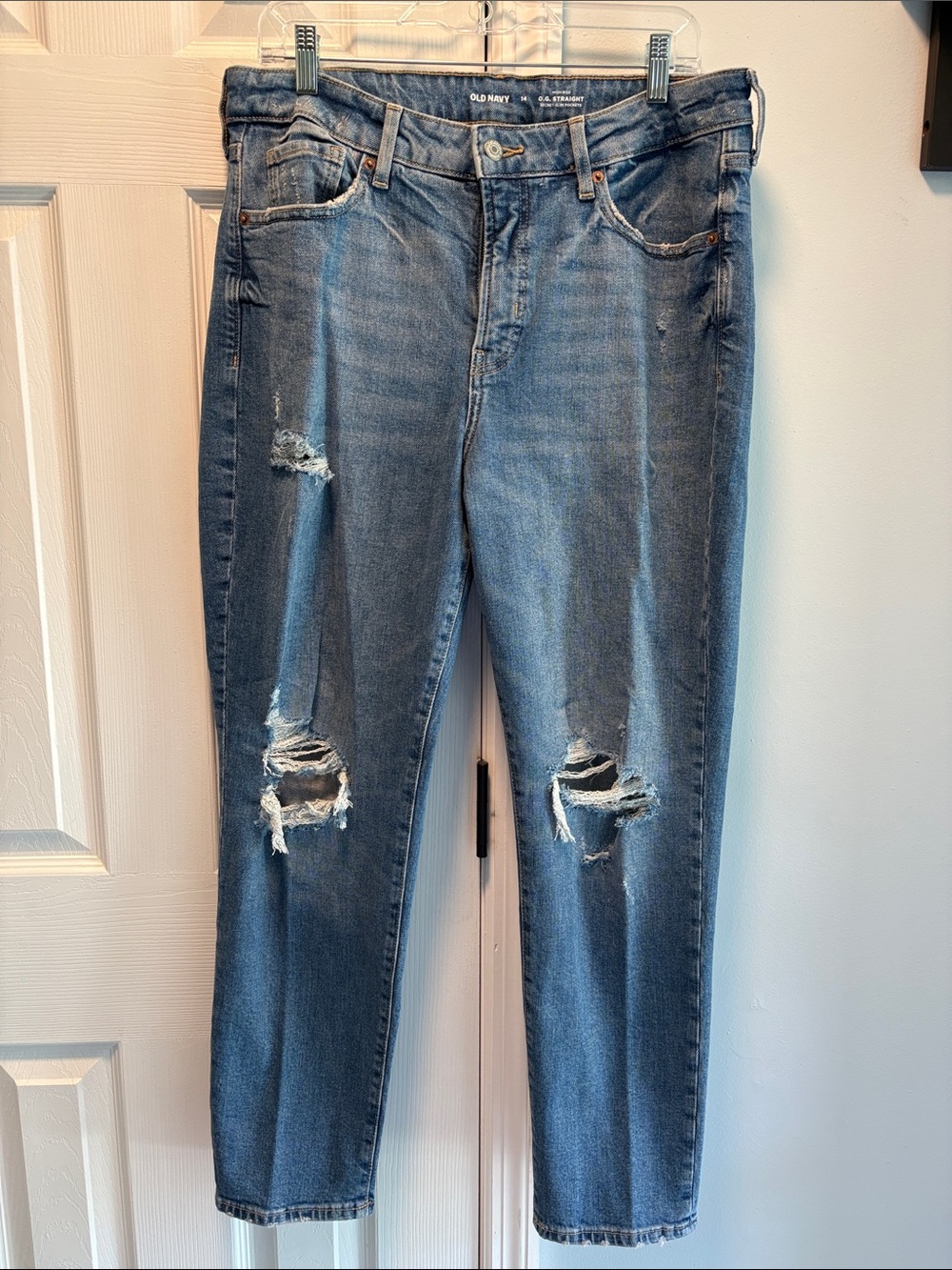 Old Navy Distressed Blue Boyfriend Jeans